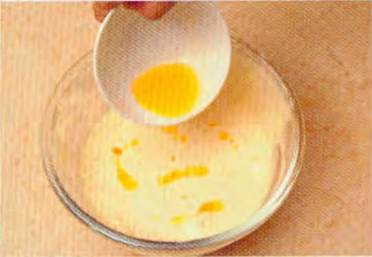 烘焙入门烘焙食谱之基本全蛋蛋糕制作步骤9